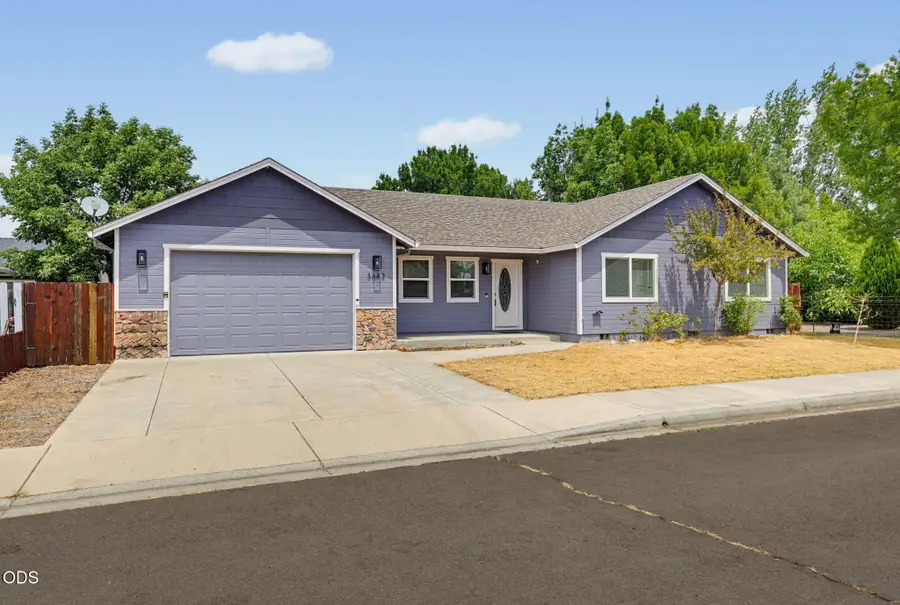 3643 Amelia Way, White City, OR 97503 - #2