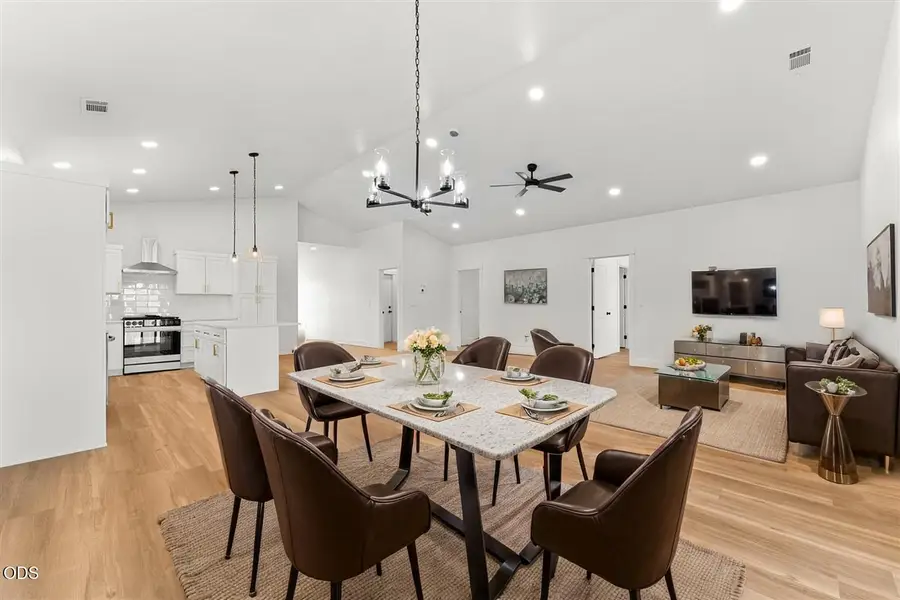 467 Arnos Street, Talent, OR 97540 - #3