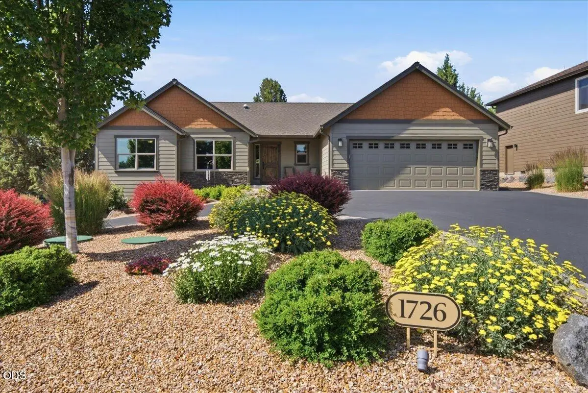 1726 Turnstone Road, Redmond, OR 97756 - #1
