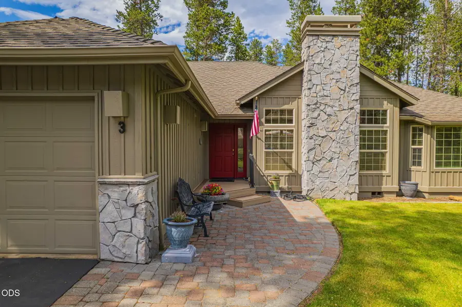 57719 Poplar Lane, Sunriver, OR 97707 - #2