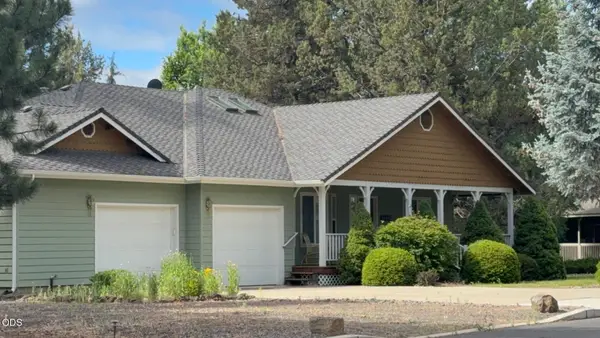 20825 Chloe Lane, Bend, OR 97702