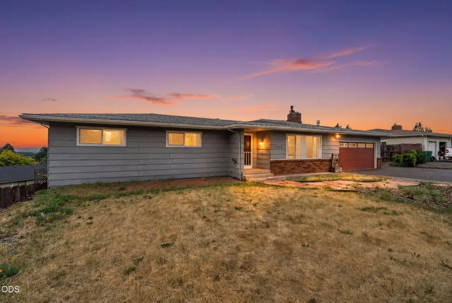 1240 Hilton Drive, Klamath Falls, OR 97603 - #2