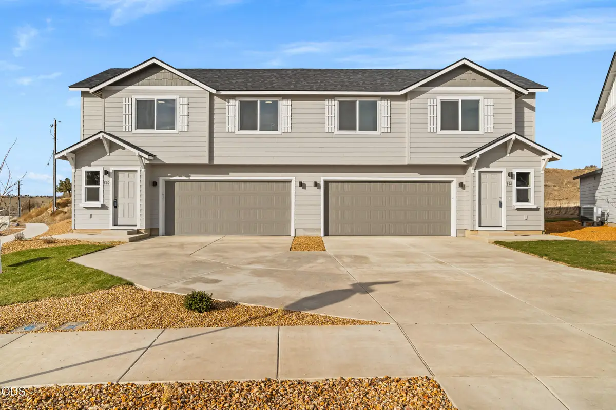 894 SE Starview, Madras, OR 97741 - #1