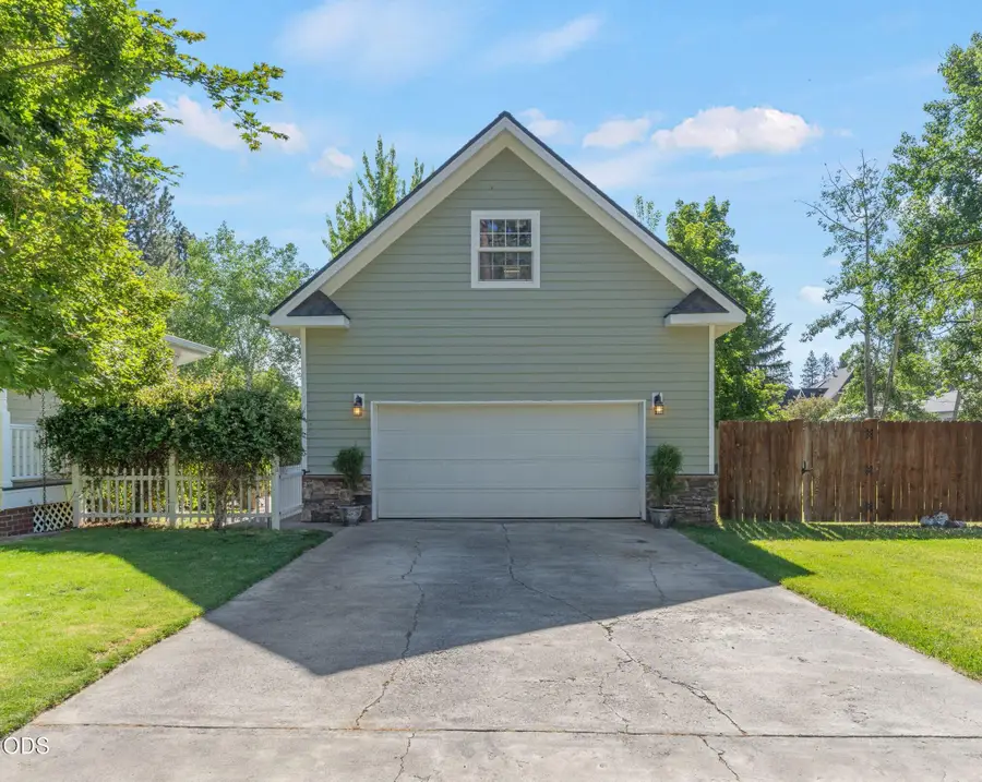 20001 Mcclellan Road, Bend, OR 97702 - #3