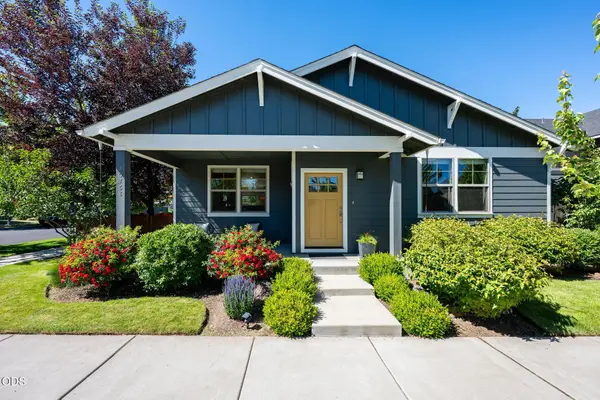 20768 SE Helen Lane, Bend, OR 97702