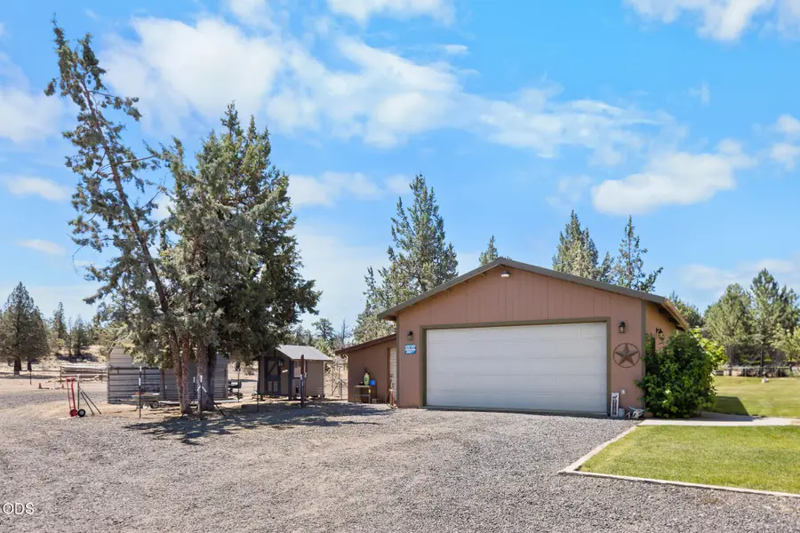 4970 NW 62nd Street, Redmond, OR 97756 - #3
