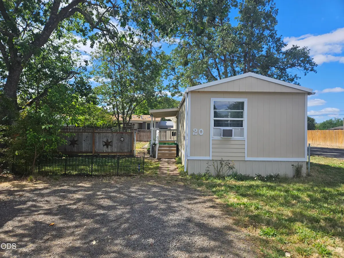 380 W Gregory Road #UNIT 20, Central Point, OR 97502 - #1