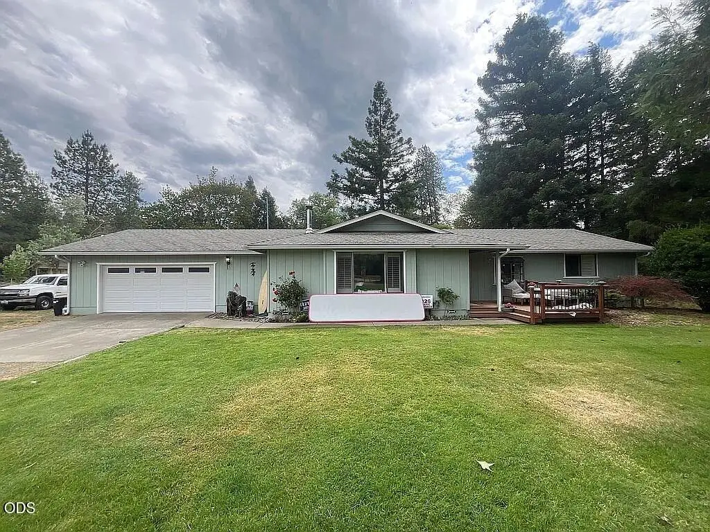 8122 New Hope Road, Grants Pass, OR 97527 - #1
