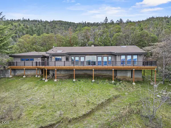 465 Strawberry Hill Lane, Jacksonville, OR 97530 - #1