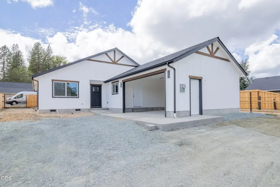 2716 Denton Trail, Grants Pass, OR 97527 - #2