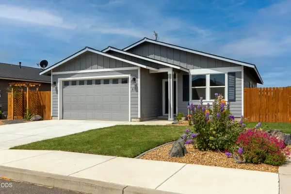 633 Patriot Drive, Metolius, OR 97741