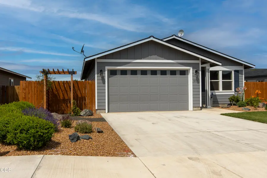 633 Patriot Drive, Metolius, OR 97741 - #2