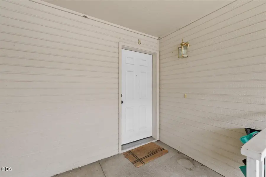 3060 Sheraton Court, Medford, OR 97504 - #3