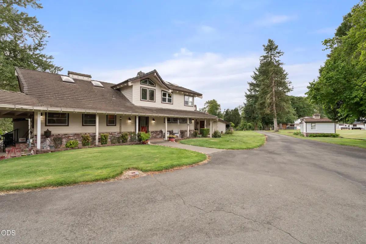 5061 Lower River Road, Grants Pass, OR 97526 - #1