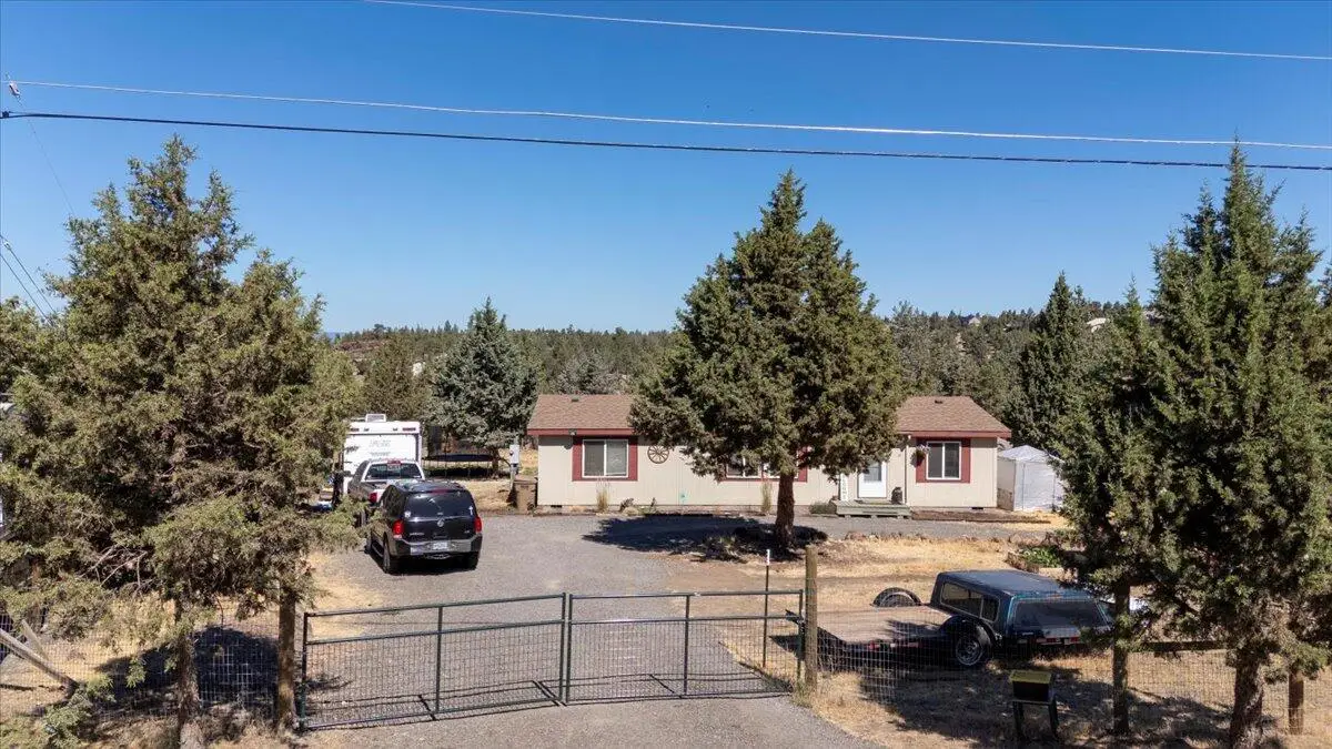 13770 SW Cinder Cone Loop, Terrebonne, OR 97760 - #1