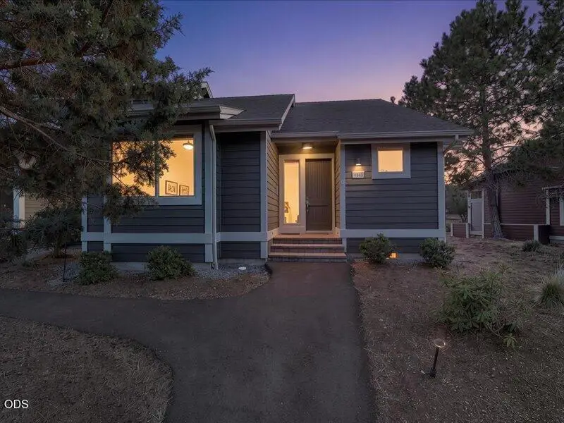 1395 Highland View Loop, Redmond, OR 97756 - #2