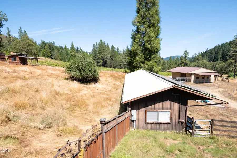 1329 Larson Road, Roseburg, OR 97471 - #3