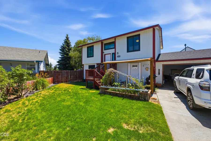 2346 SW 20th Court, Redmond, OR 97756 - #2