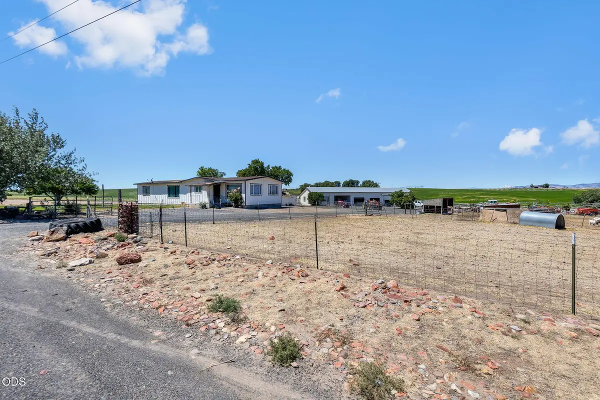 7200 NE Quaale Road, Madras, OR 97741 - #1