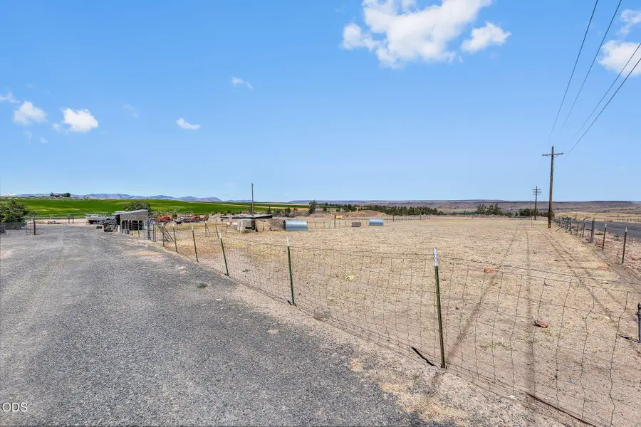 7200 NE Quaale Road, Madras, OR 97741 - #3