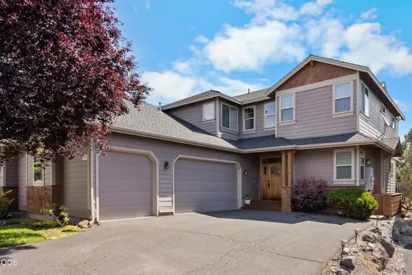 8414 Forest Ridge Loop, Redmond, OR 97756