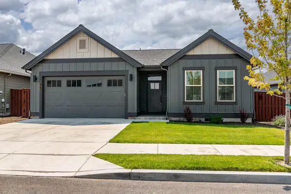 1076 NE Henry Drive, Prineville, OR 97754