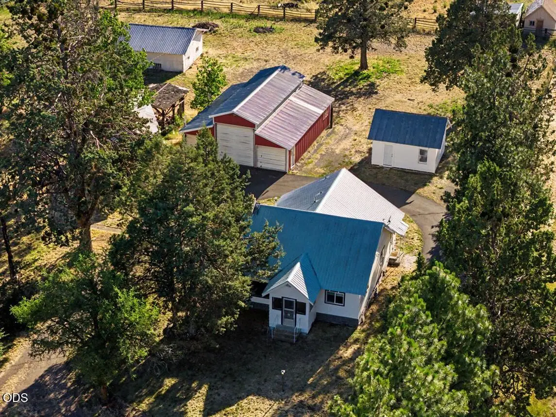 3330 Orindale Road, Klamath Falls, OR 97601 - #1