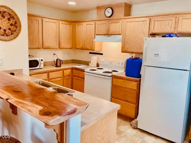 925 Fulton Street, Klamath Falls, OR 97601 - #2