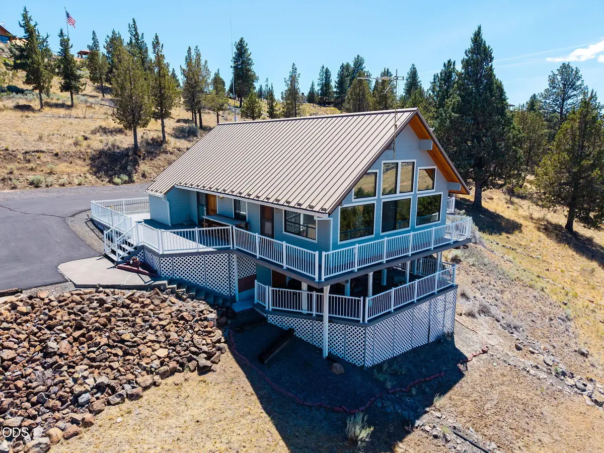 4252 SW Lakeview, Culver, OR 97734 - #1