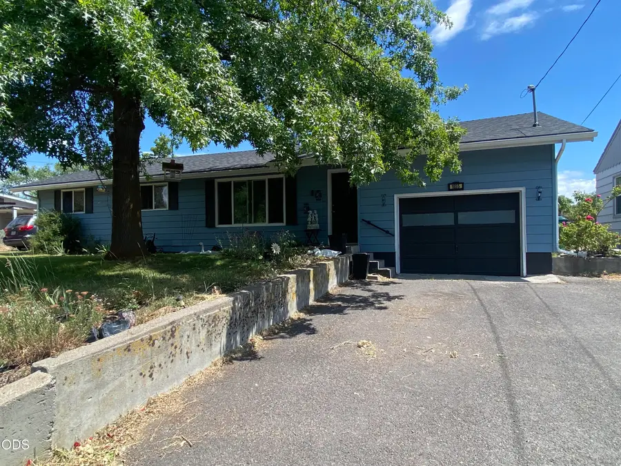 1855 Lakeview Avenue, Klamath Falls, OR 97601 - #3