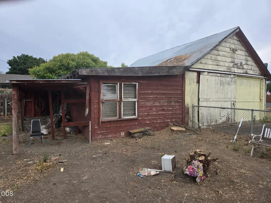 386 S Main Street, Prineville, OR 97754 - #3