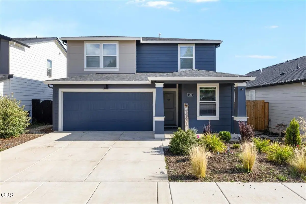 541 Black Bear Drive, Medford, OR 97501 - #1