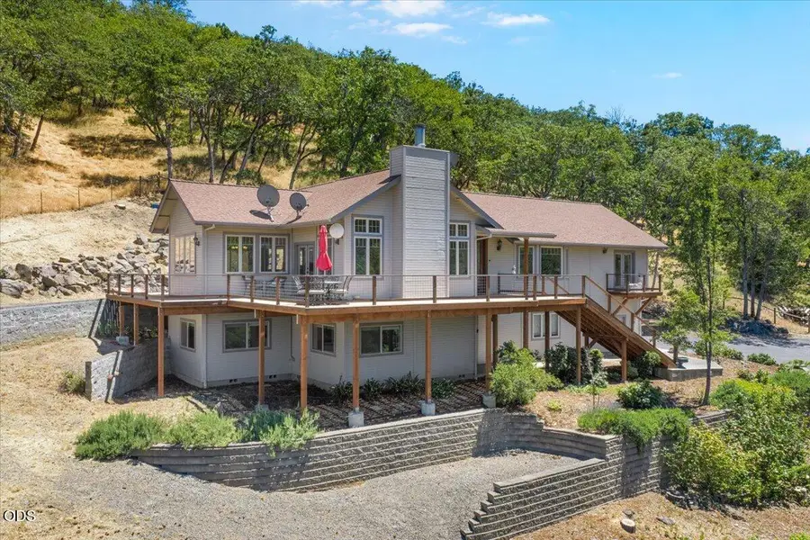 3729 Old Highway 99 S, Ashland, OR 97520 - #2