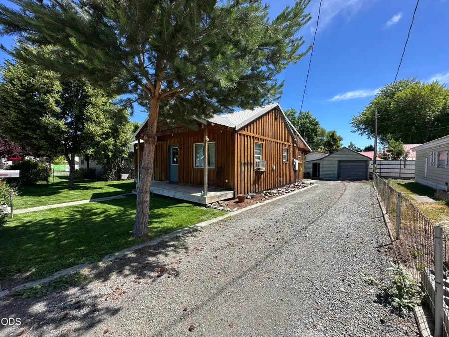 311 NW Bridge Street, John Day, OR 97845 - #3
