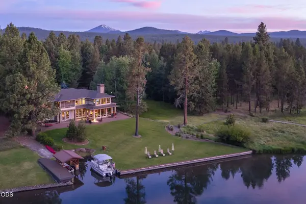 56680 Lunar Drive, Bend, OR 97707