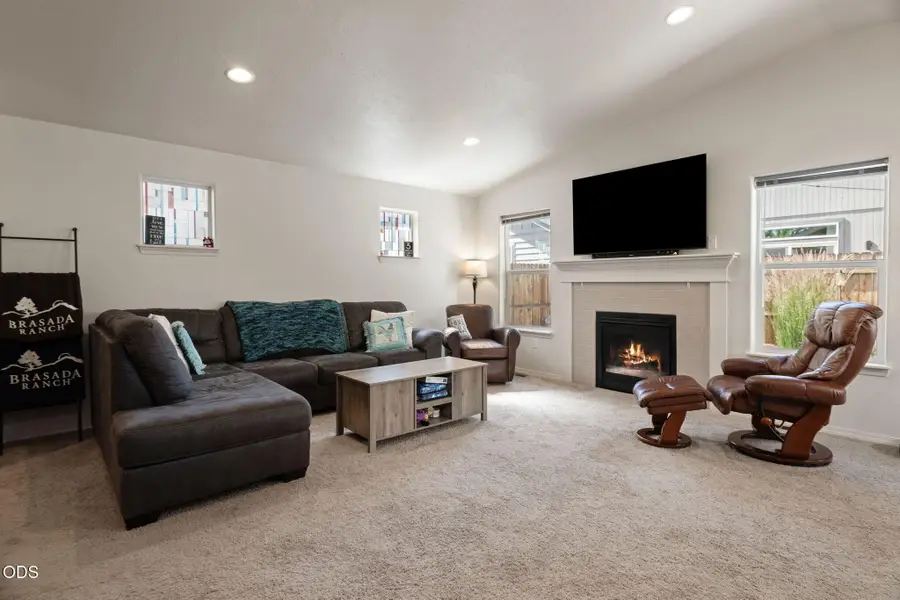 21184 Darnel Avenue, Bend, OR 97702 - #3