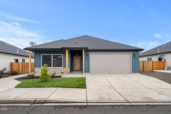 961 Arrowhead Trail, Eagle Point, OR 97524