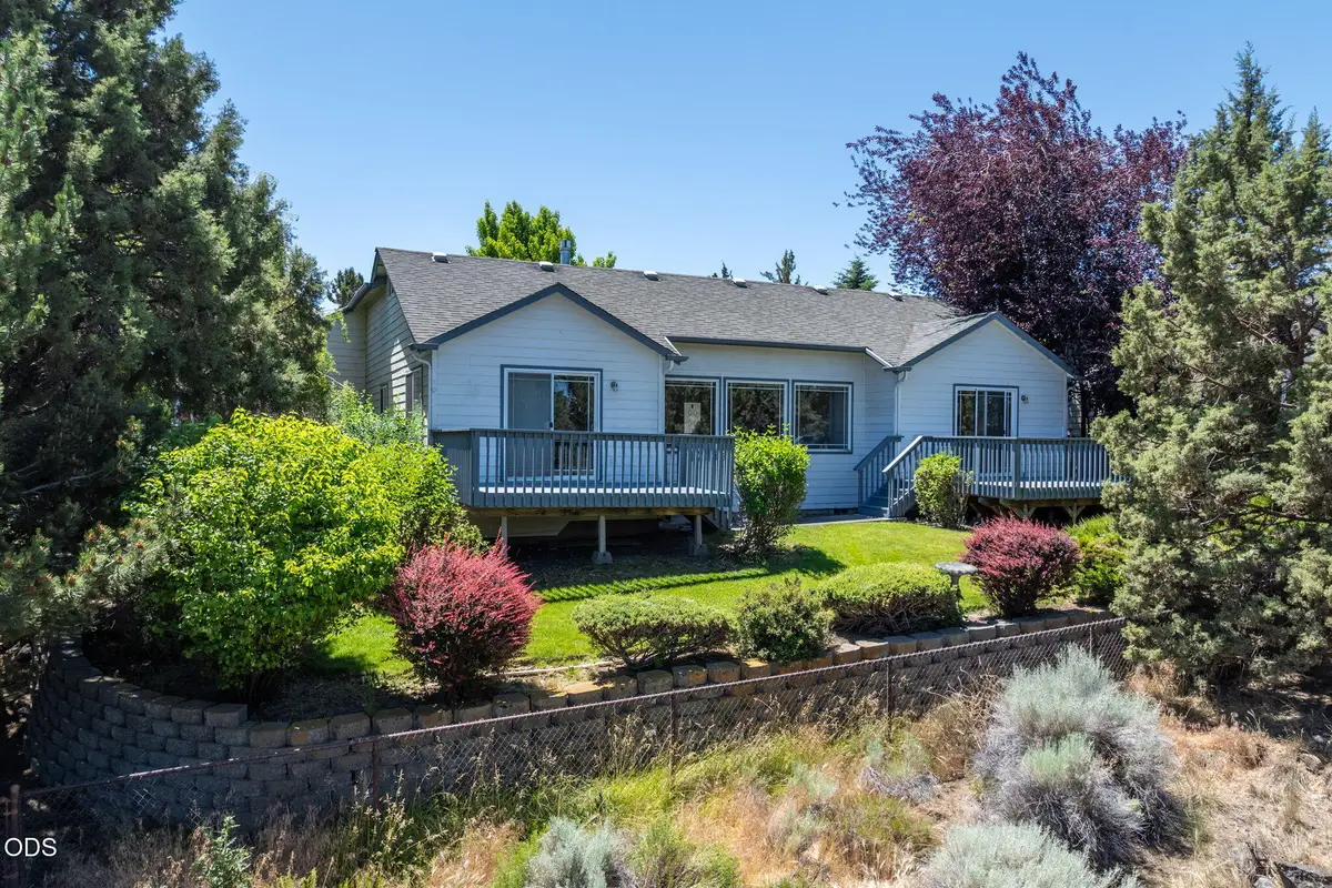 4255 SW Ben Hogan Drive, Redmond, OR 97756 - #1