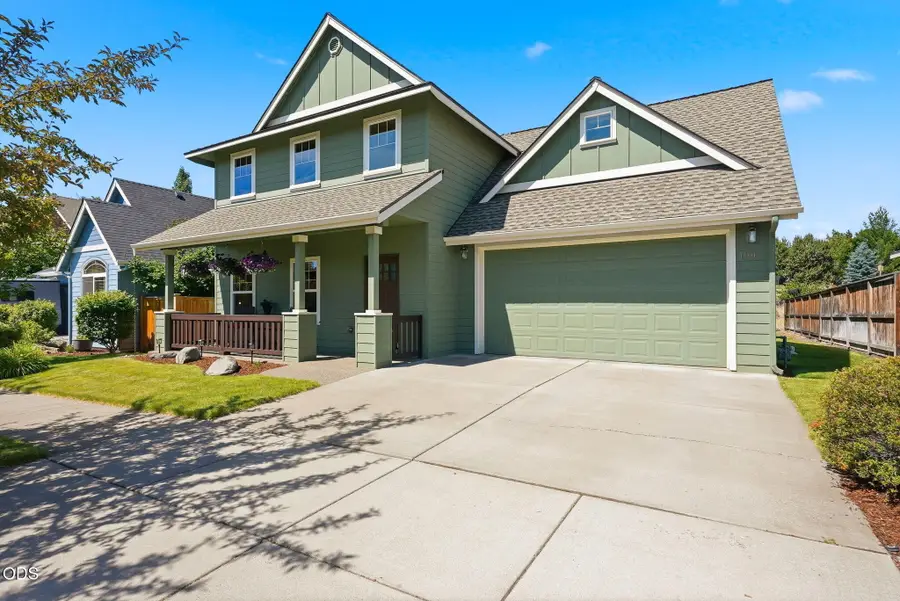 1998 NE Cradle Mountain Way, Bend, OR 97701 - #3