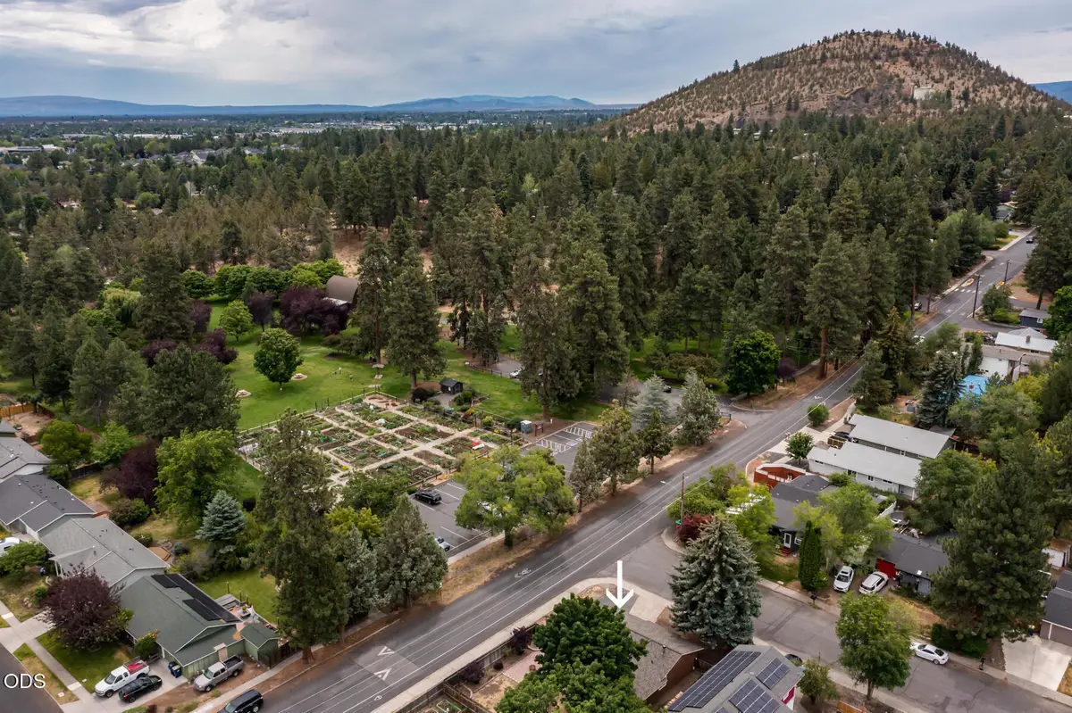 1170 NE Ulysses Drive, Bend, OR 97701 - #1