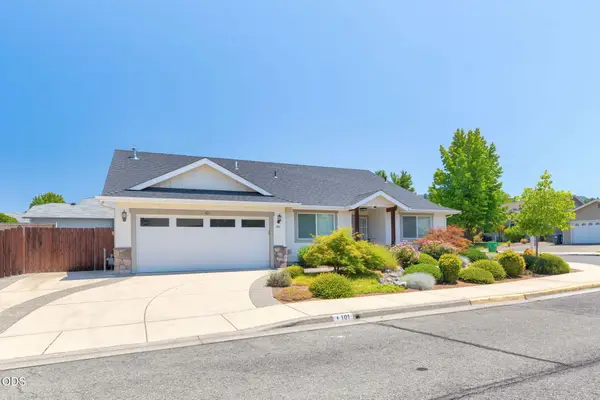 101 SE Yorktown Drive, Grants Pass, OR 97527