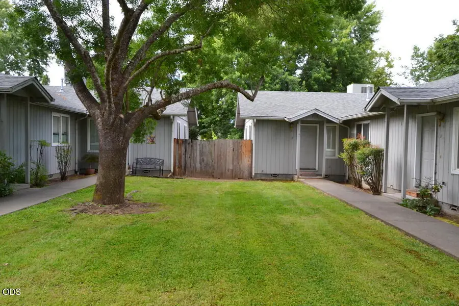 1632 Leonard Road #A & B, Grants Pass, OR 97527 - #3
