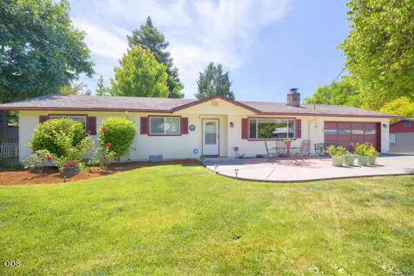 1429 NE Meier Drive, Grants Pass, OR 97526 - #2