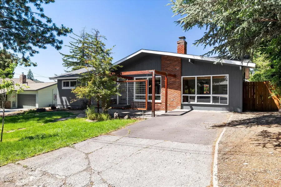 660 NE Innes Lane, Bend, OR 97701 - #3