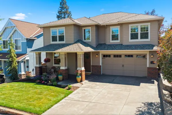 61156 SE Sydney Harbor Drive, Bend, OR 97702