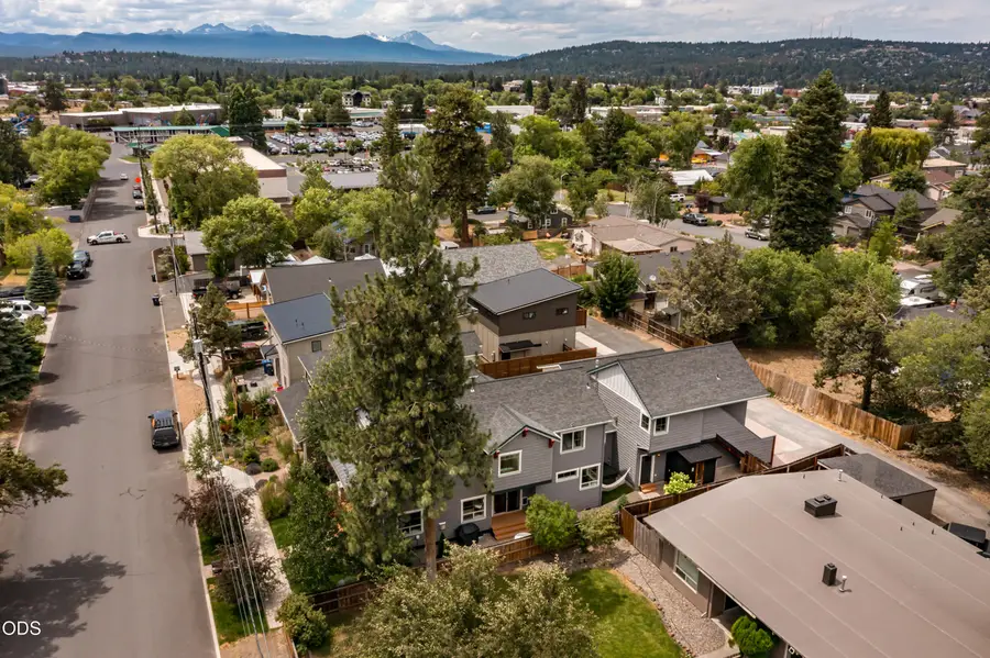 454 NE Burnside Avenue, Bend, OR 97701 - #2