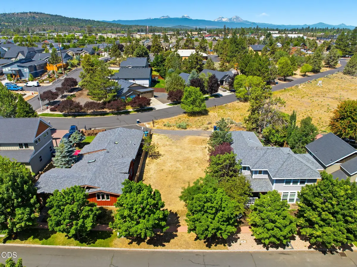 63213 Logan Avenue, Bend, OR 97701 - #1