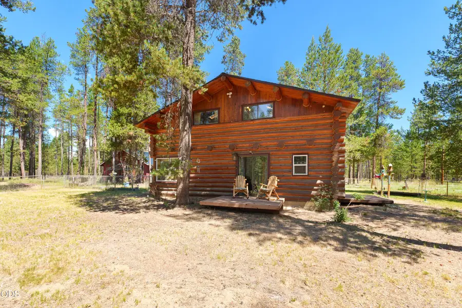 15715 Camino De Oro Avenue, La Pine, OR 97739 - #3