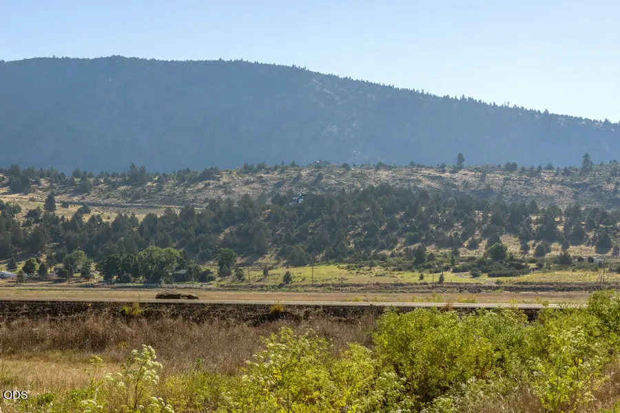 N Hwy 97, Klamath Falls, OR 97601 - #2