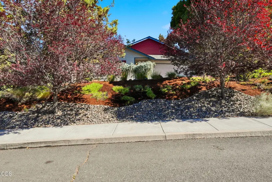 2058 NE Hollow Tree Lane, Bend, OR 97701 - #2